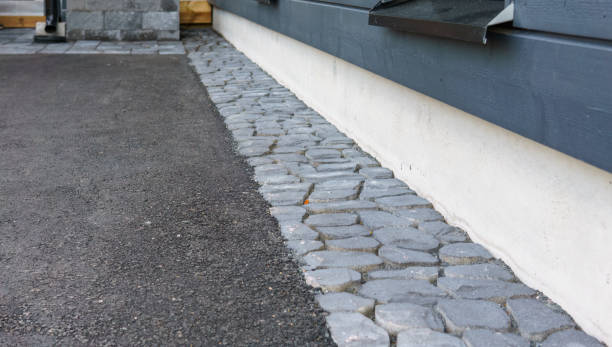 Best Driveway Pavers Contractor  in Simsbury Center, CT